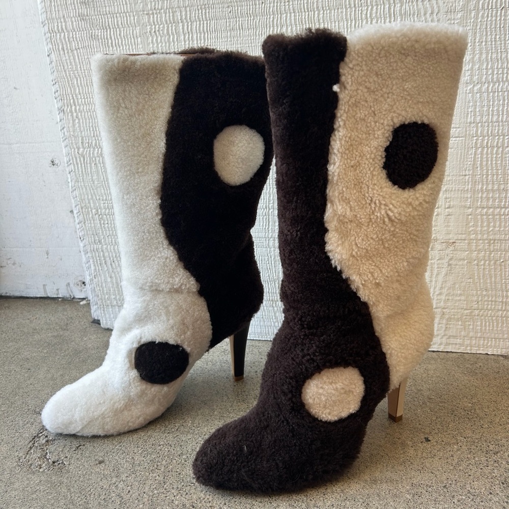 BROTHER VELLIES
Yin Yang Genuine Shearling Boot